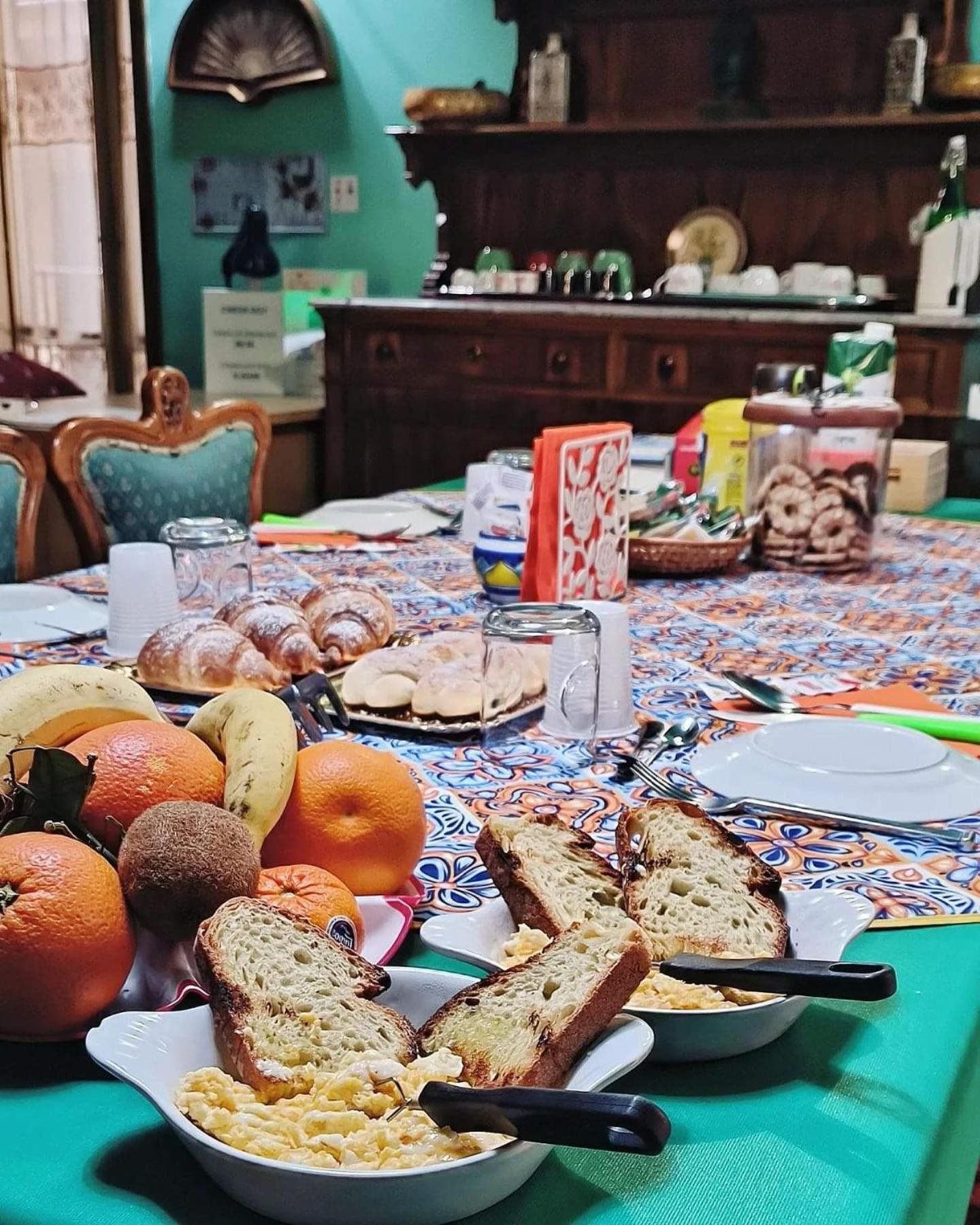 Vittorio Emanuele Rooms Di Prinzi Palermo Dış mekan fotoğraf